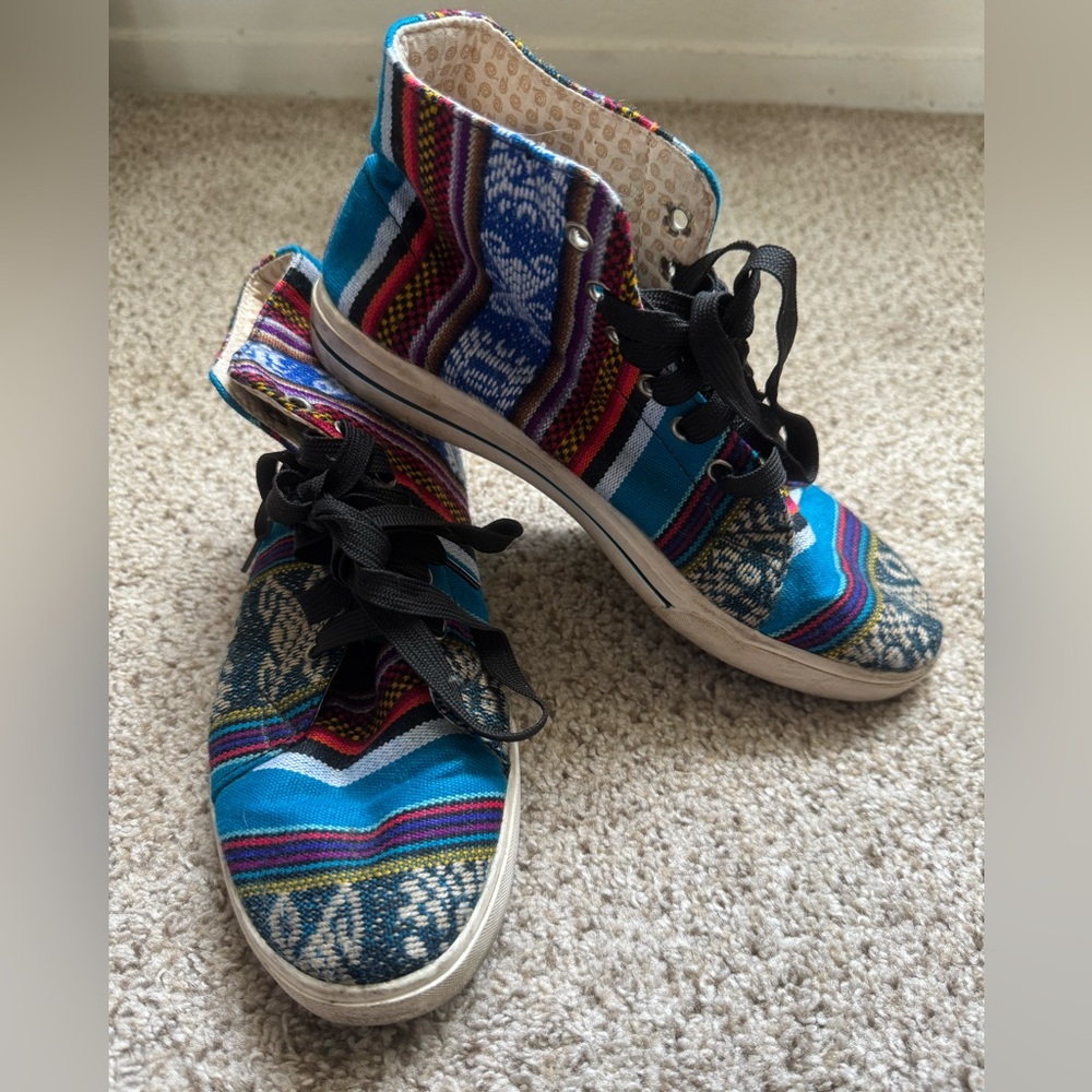 Phuyupata Shoes Hand Made In Peru Unique Blue Textile Women’s Sz 6 Men’s Sz 4